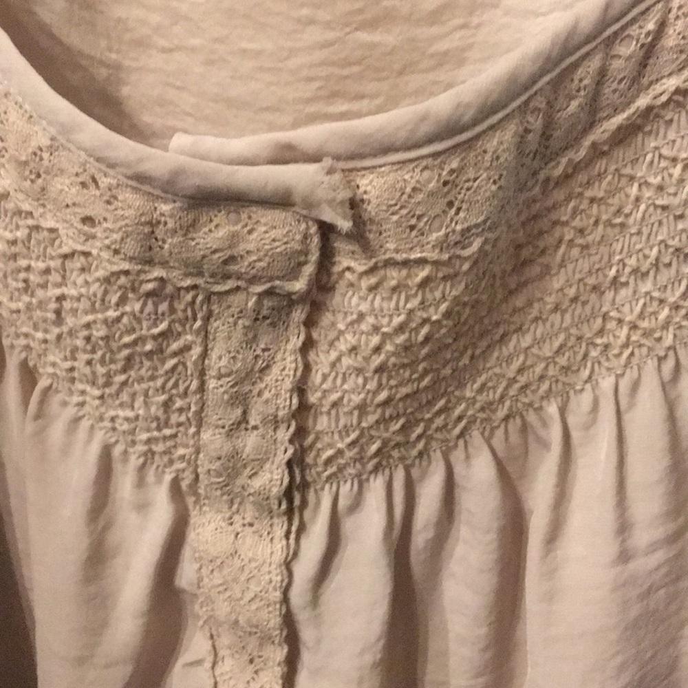 Tank - Picture 3 of 4